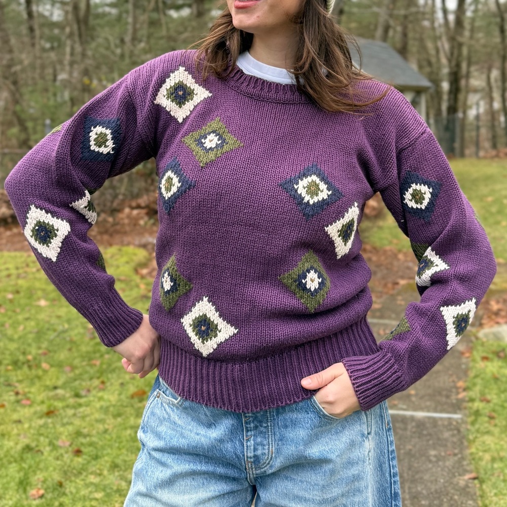 Van Heusen Purple Diamond Pattern Sweater size S